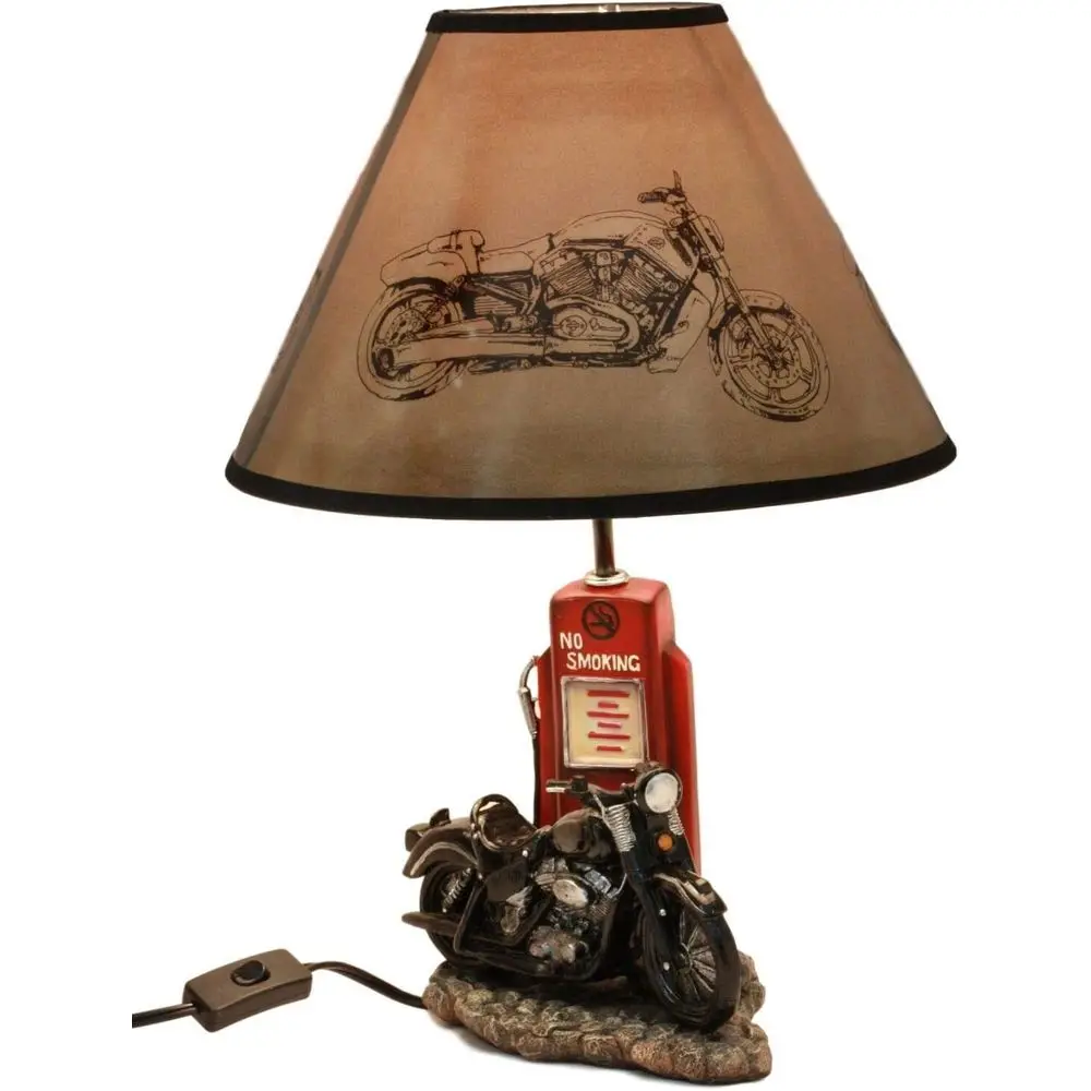 Vintage Lighting Decor - مصباح مكتب على شكل مضخة وقود