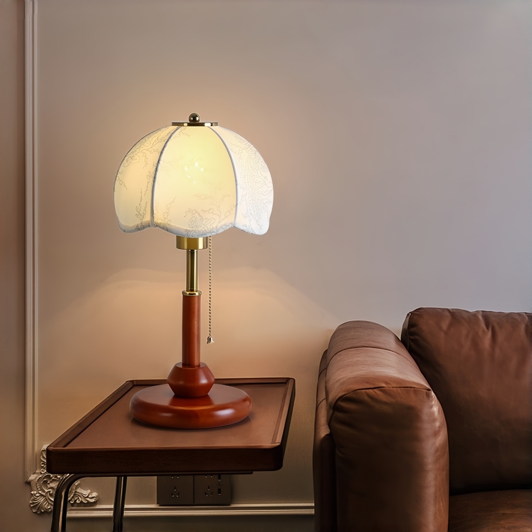 مصباح طاولة قبة مزخرفة بتصميم  - مراجعة Lighting Decoration In Bedroom وسعره