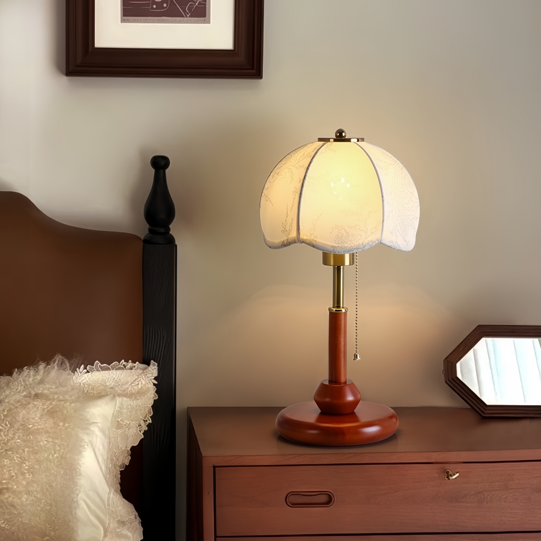 مصباح طاولة قبة مزخرفة بتصميم  - مراجعة Lighting Decoration In Bedroom وسعره